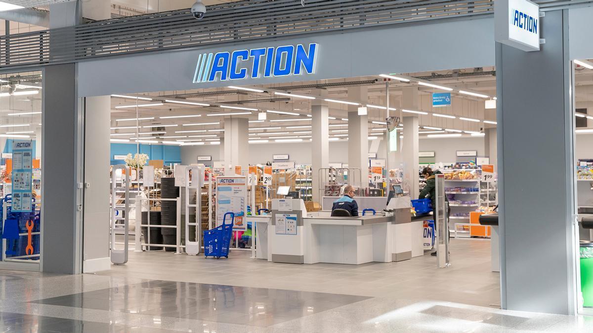 Mañana se esperan colas kilométricas en Action para conseguir el mueble calzador para la entrada más barato del mercado: con puerta para evitar desorden y de colores cálidos