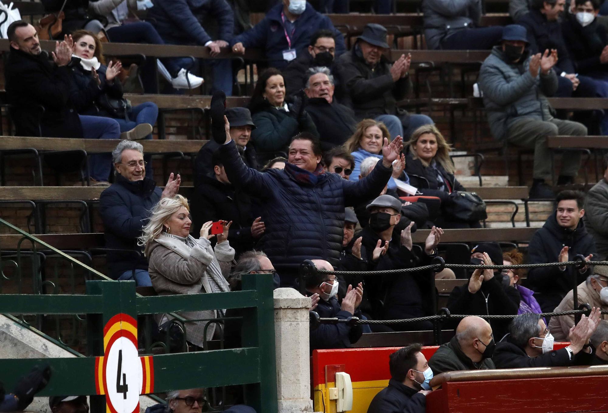 "El Niño de las Monjas", primera puerta grande de Fallas