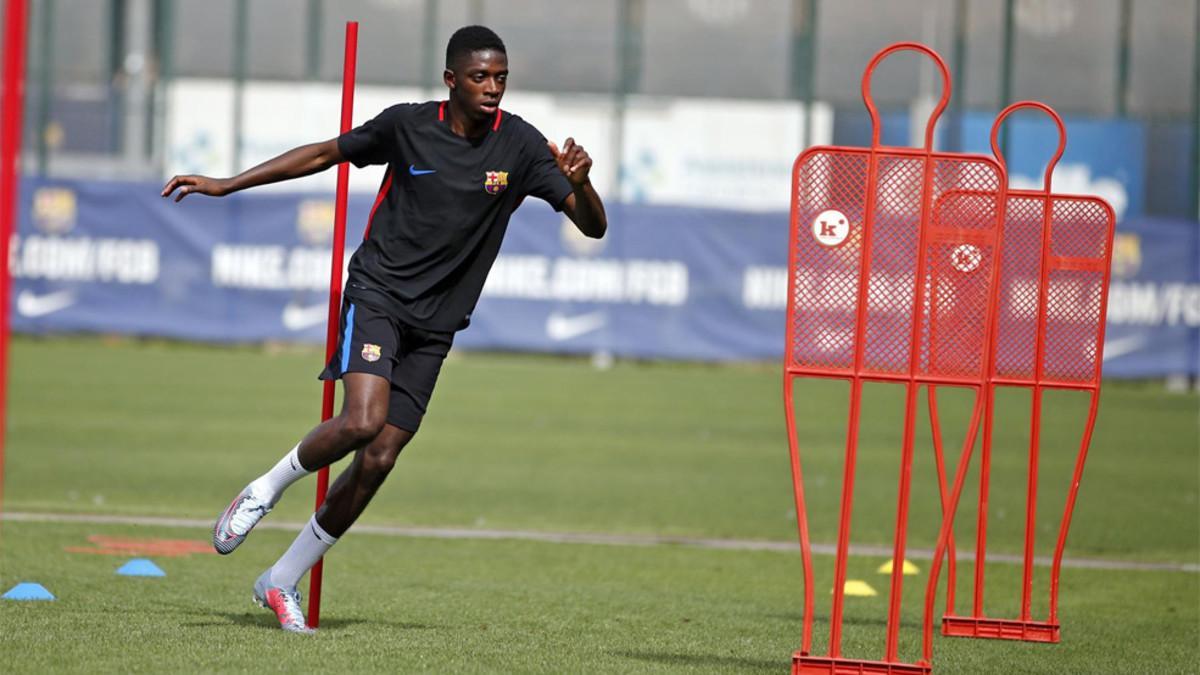 Ousmane Dembélé, en un entrenamiento del FC Barcelona en la Ciutat Esportiva Joan Gamper