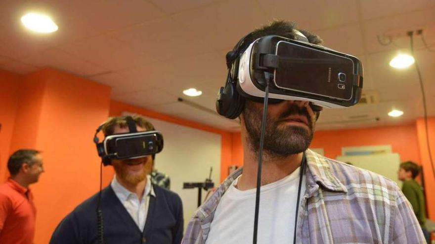 Un taller de realidad virtual en la Casa da Luz. // Gustavo Santos