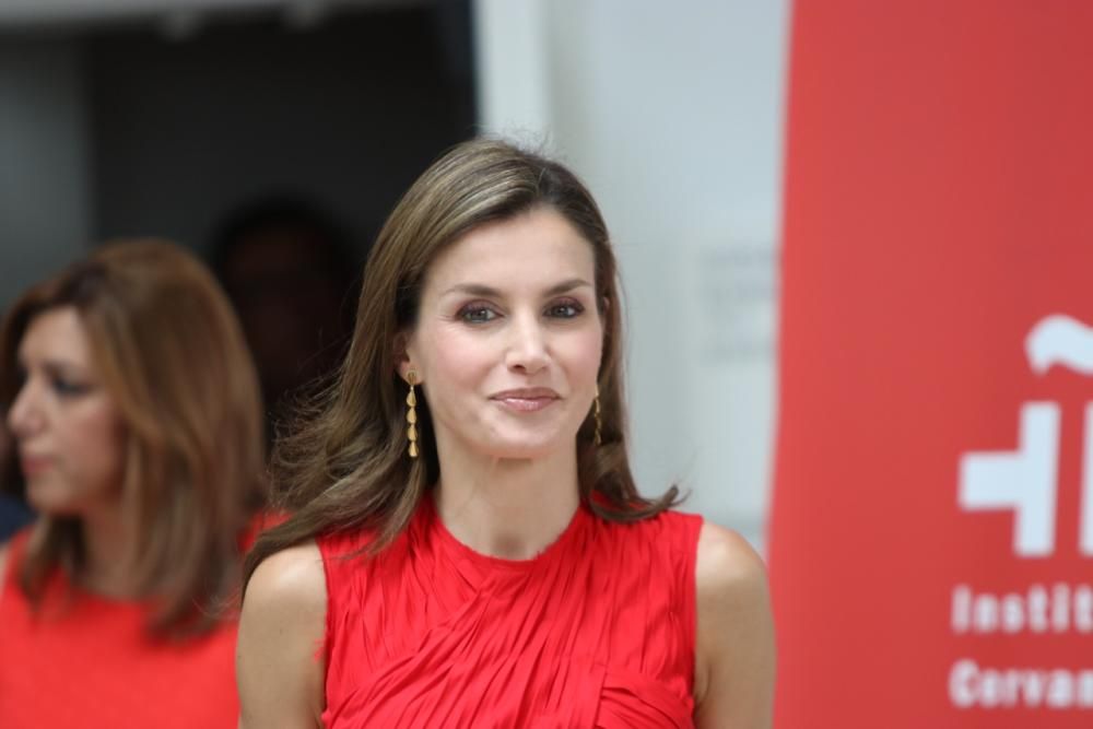 La Reina Letizia visita Málaga para presidir el encuentro de directores del Instituto Cervantes.