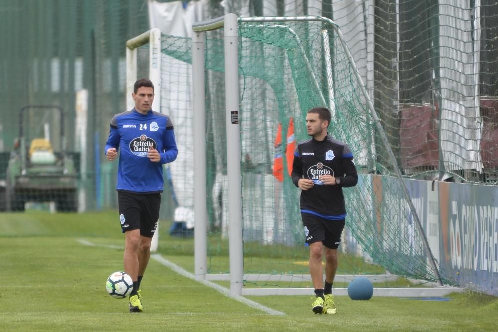 El internacional suizo se ha reincorporado este martes a los entrenamientos del Deportivo para preparar el partido ante la Real Sociedad.