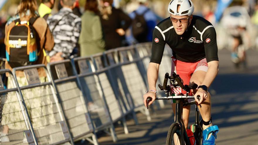 Así ha sido la prueba de ciclismo del Ironman 70.3 en Valencia