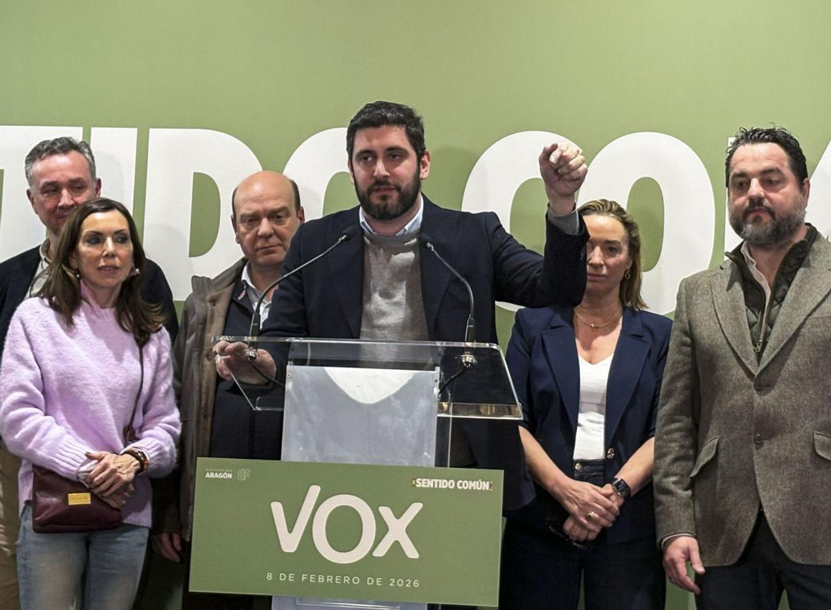 Abascal reclama a Azcón un "canvi de polítiques" si vol el seu suport