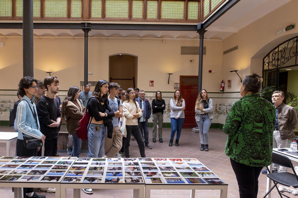 Alumnos del Grado de Imagen y Sonido del IES Vila-Roja de Almassora acudieron a la cita.