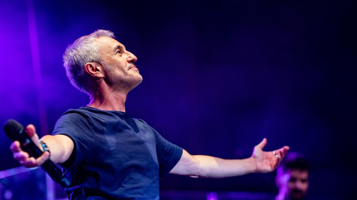 Sergio Dalma durant un dels seus concerts