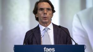 El expresidente del Gobierno, José María Aznar, interviene en la inauguración del Campus FAES 2023 este martes en Madrid. EFE/ Daniel Gonzalez