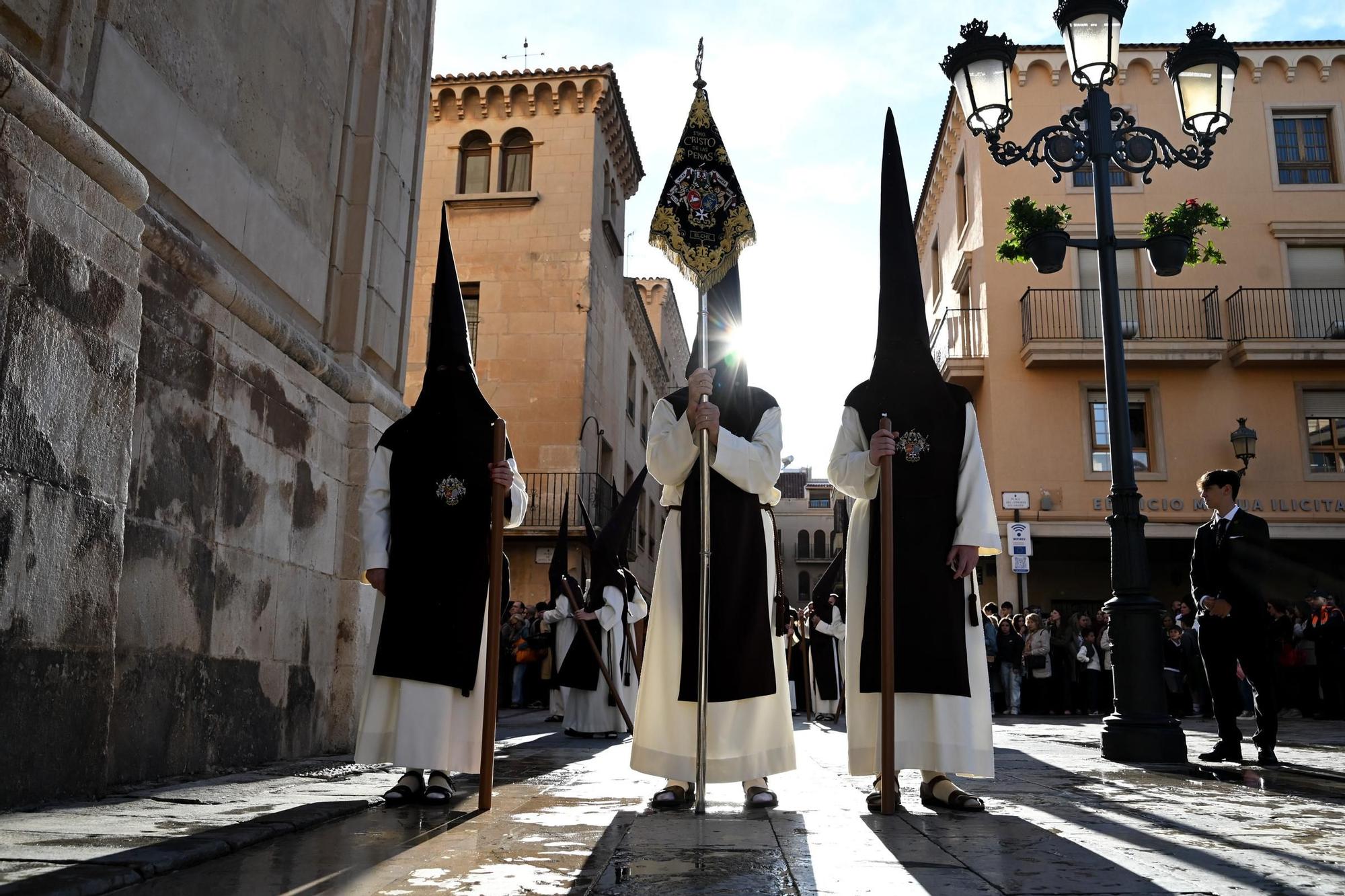 Las mejores imágenes del Martes Santo en Elche
