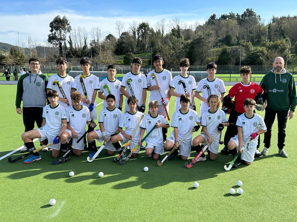 Equipo Infantil Masculino en el Campeonato de España de Hockey Hierba de Bilbao.