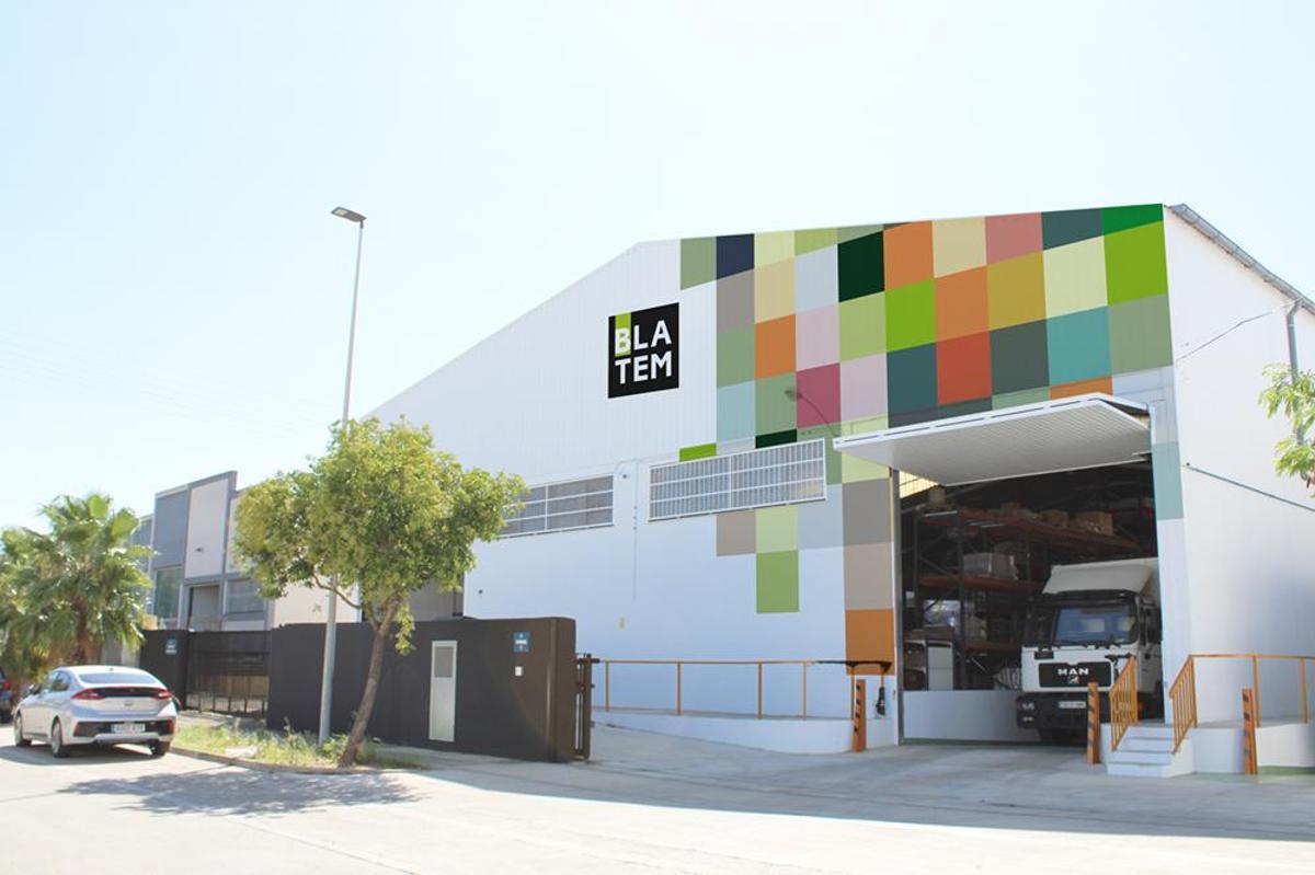 Fábrica de pintuas de Blatem.