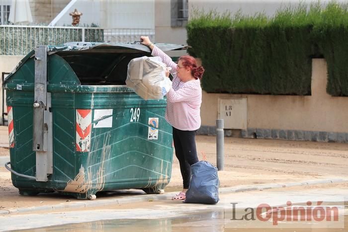 Limpian Los Alcázares tras las fuertes lluvias de los últimos días