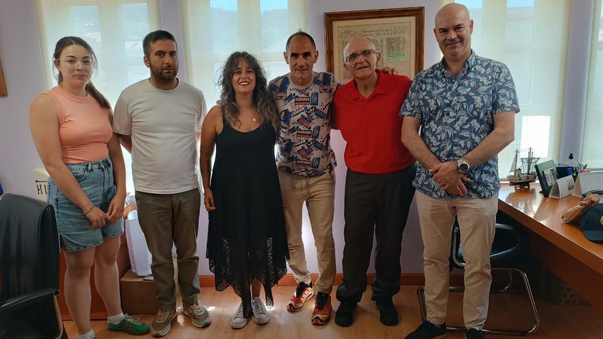 El bisnieto del alcalde Nogueira Fraguas se reencuentra con Bueu tras 30 años