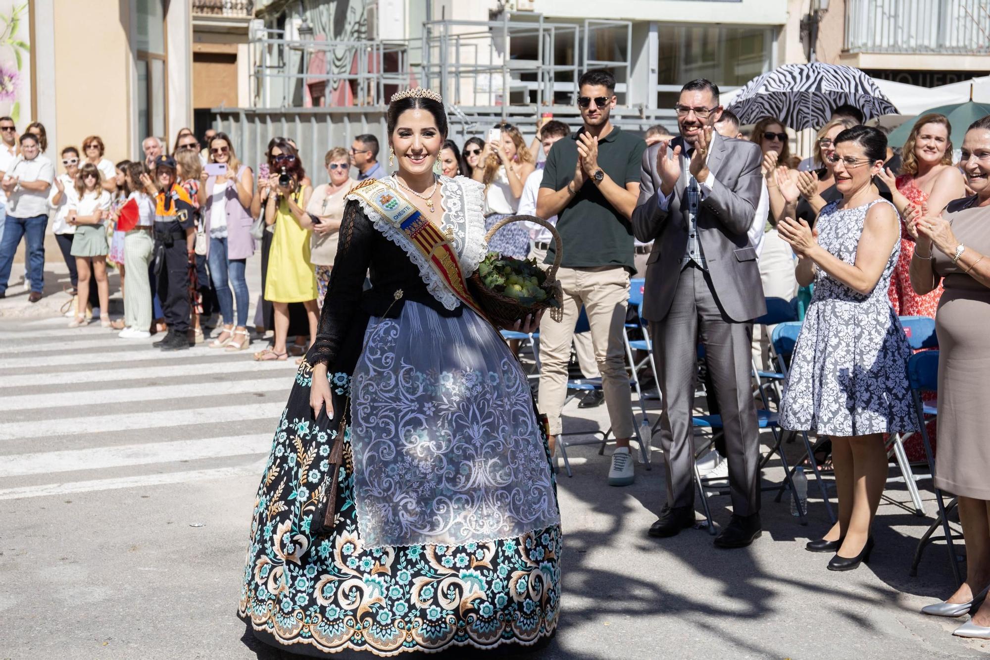 Cheste celebra la tradicional 'Pisá de la uva'