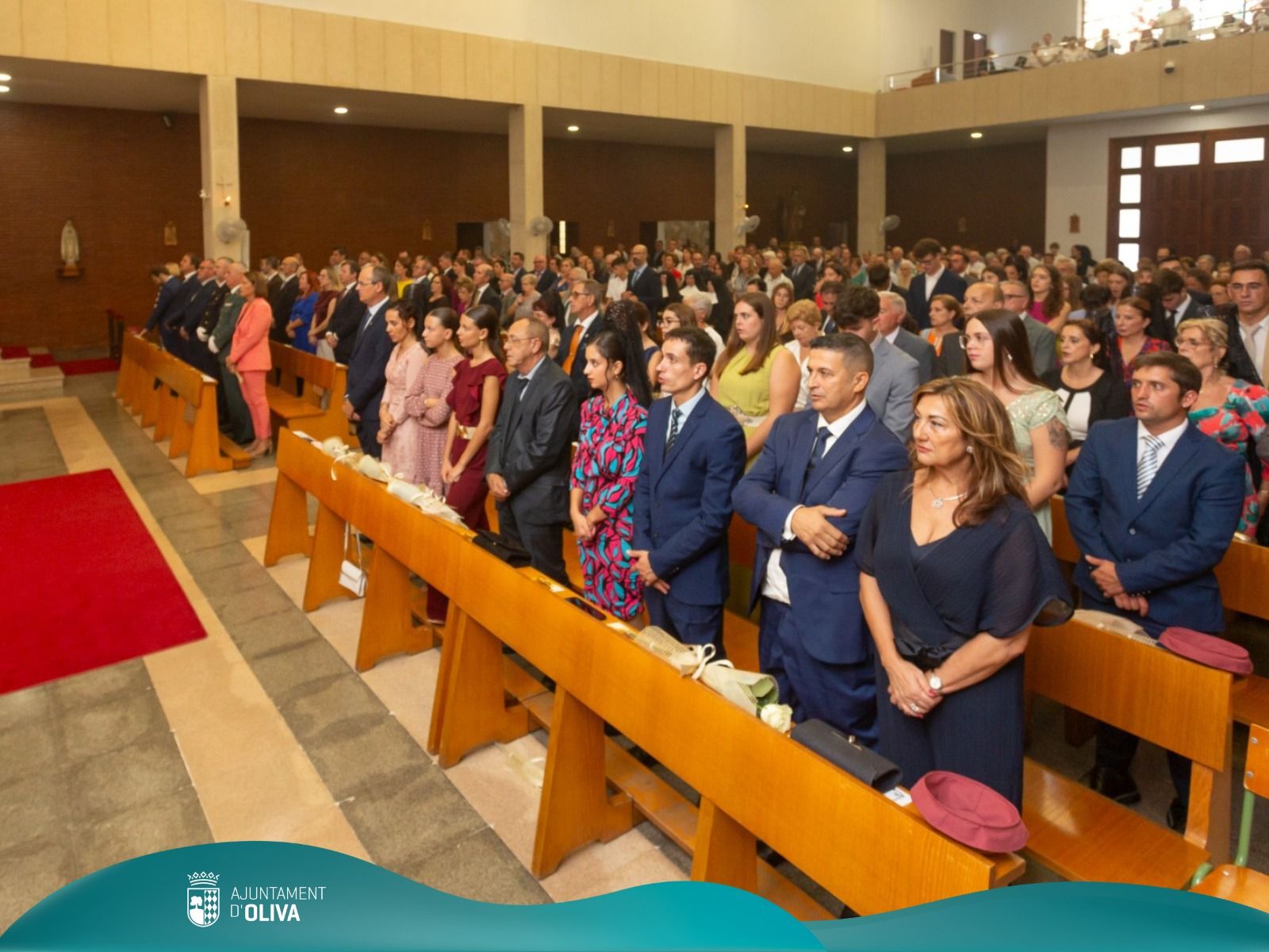 La lluvia respeta la procesión de Sant Francesc en Oliva