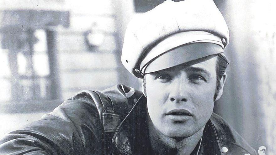 FILES USA MARLON BRANDO BIRTHDAY