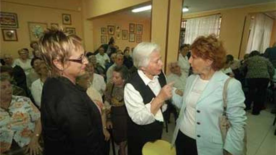 Comienzan las clases para 180 alumnos mayores de 65 años