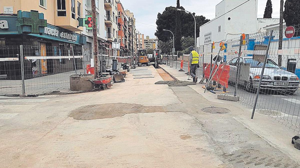 Emaya realiza obras en Mare de Déu de Montserrat.