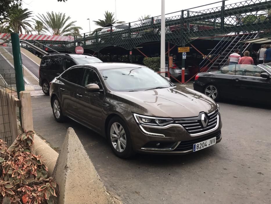 El nuevo coche del alcalde Hidalgo.