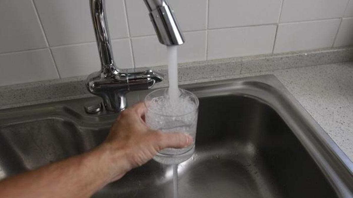 Aqualia restablece el suministro de agua en Cártama