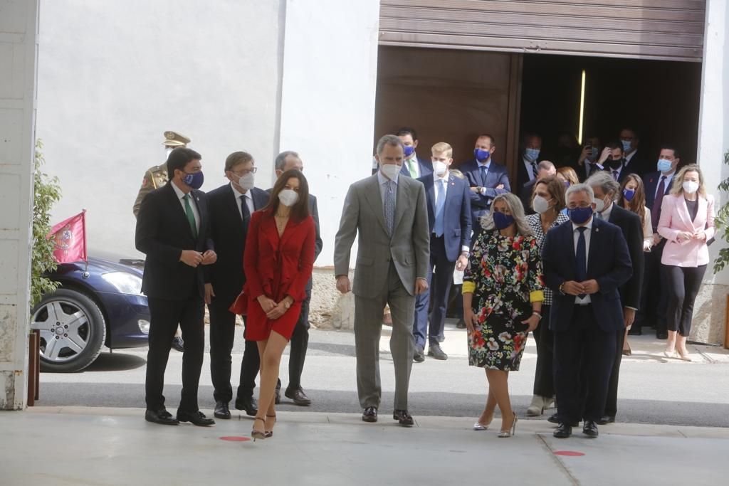 La visita del Rey Felipe VI a Las Cigarreras en Alicante