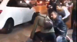 ltima-hora-sercatalunya-els-mossos-revisaran-lactuaci-dalmenys-5-agents-de-pais-que-anit-intentaven-identificar-un-manifestant-a-viladecans-i-