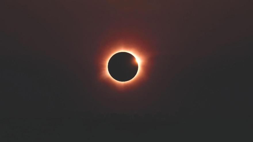 EN DIRECTO ECLIPSE DE SOL EN IBIZA | Primera carretera cerrada