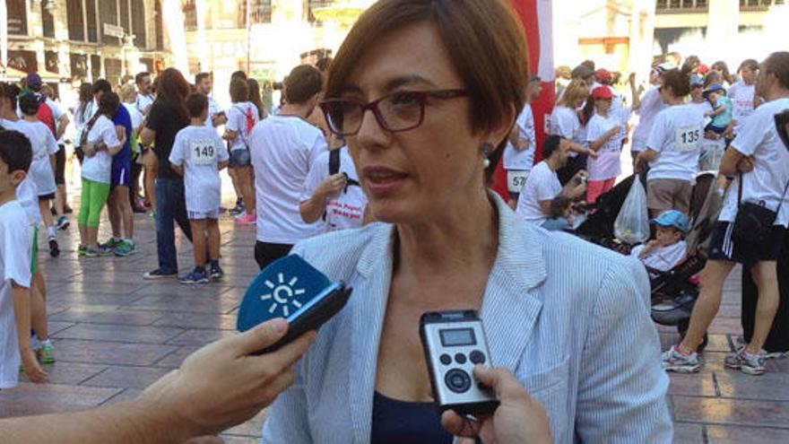 La secretaria de Salud y Consumo del PSOE-A, María Gámez.