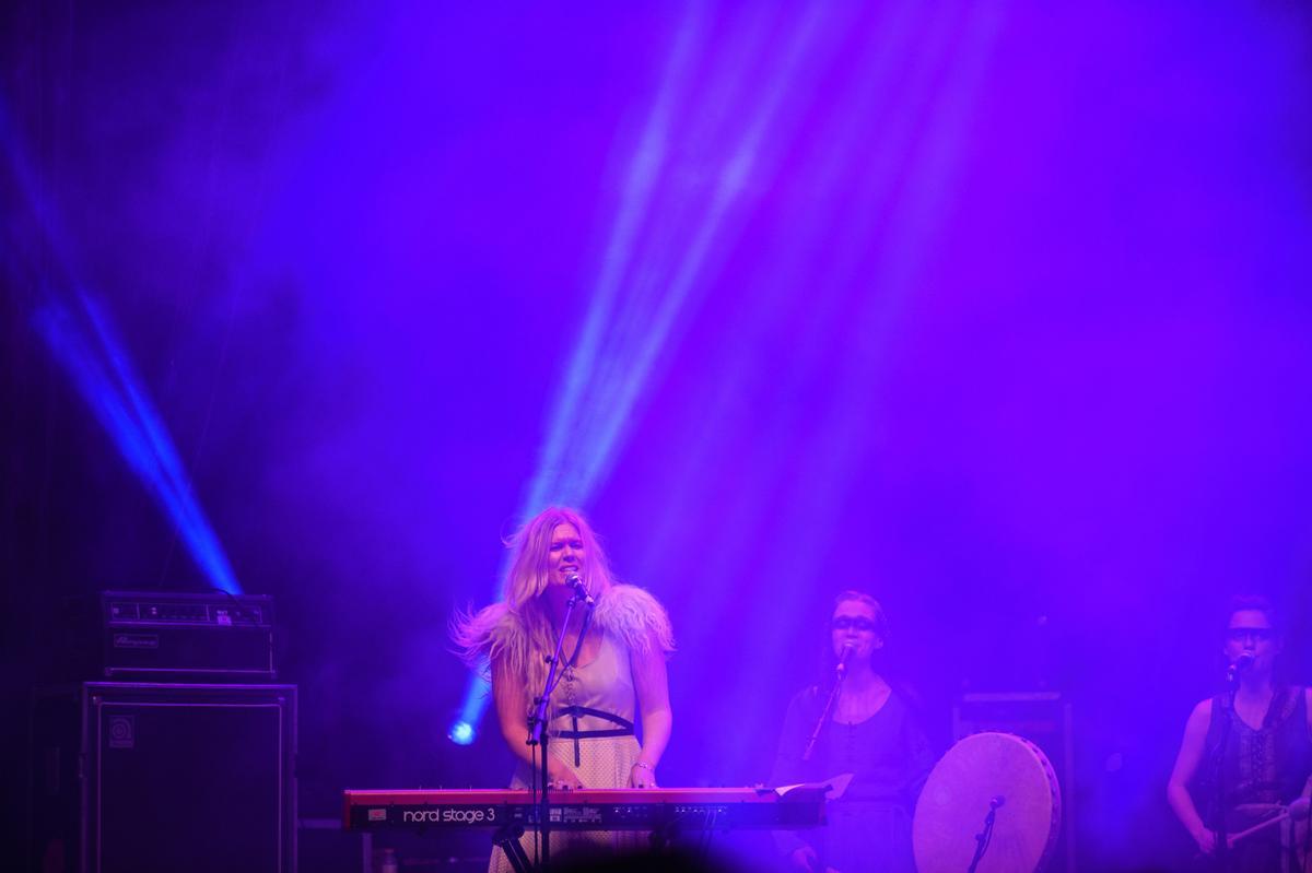 Las imágenes de Rock Imperium: ambiente, recogida de pulseras y primeras actuaciones Las imágenes de Rock Imperium: ambiente, recogida de pulseras y primeras actuaciones