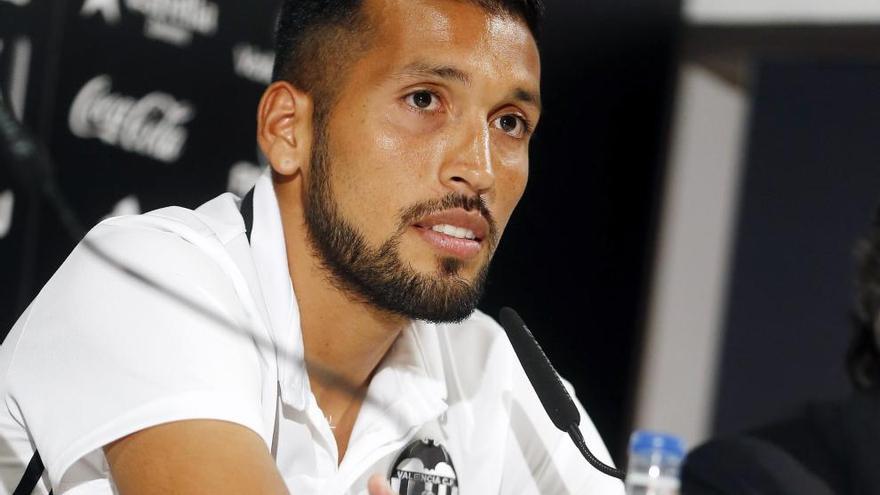 El central Ezequiel Garay.