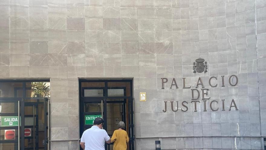 La Audiencia de Santa Cruz de Tenerife absuelve a dos hombres acusados de abusos sexuales a una menor por falta de pruebas