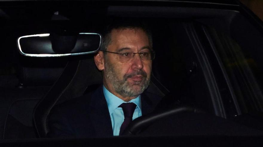 Bartomeu arribant a la junta d&#039;aquest vespre