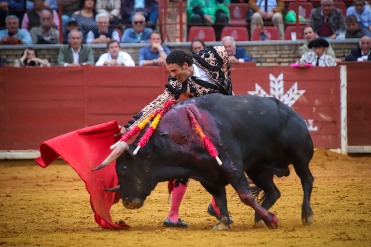 Talavante corta la única oreja de un festejo marcado por el mal juego del ganado