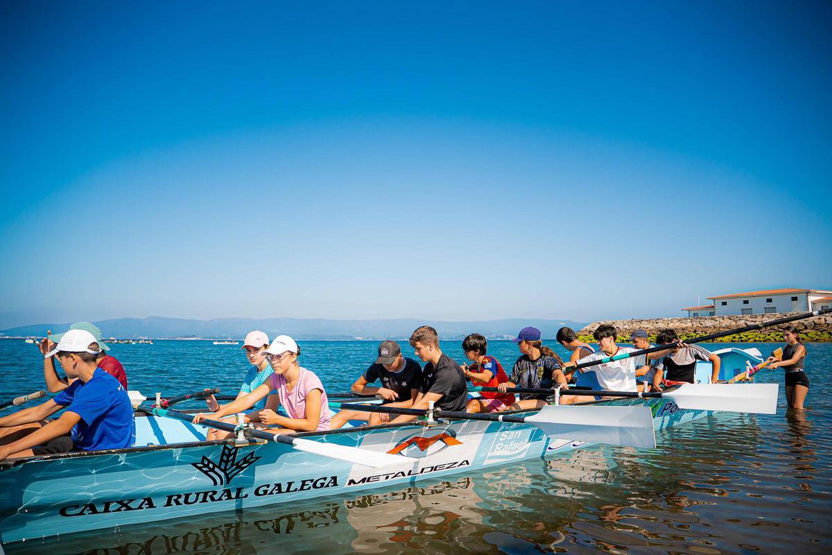 Los barcos escuela se hacen notar cada mañana en O Preguntoiro.