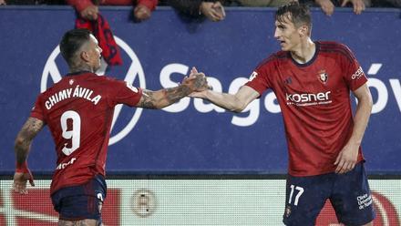 Resumen, goles y highlights del Osasuna 2 - 0 Granada de la jornada 10 de LaLiga EA Sports