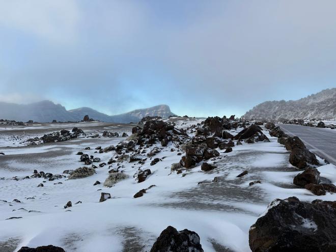 Así amaneció el Teide tras el paso de la borrasca Regina por Tenerife