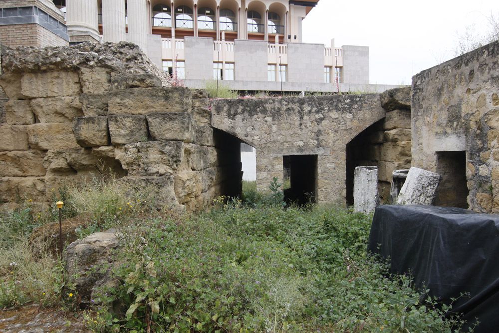 Estado de abandono del Templo Romano