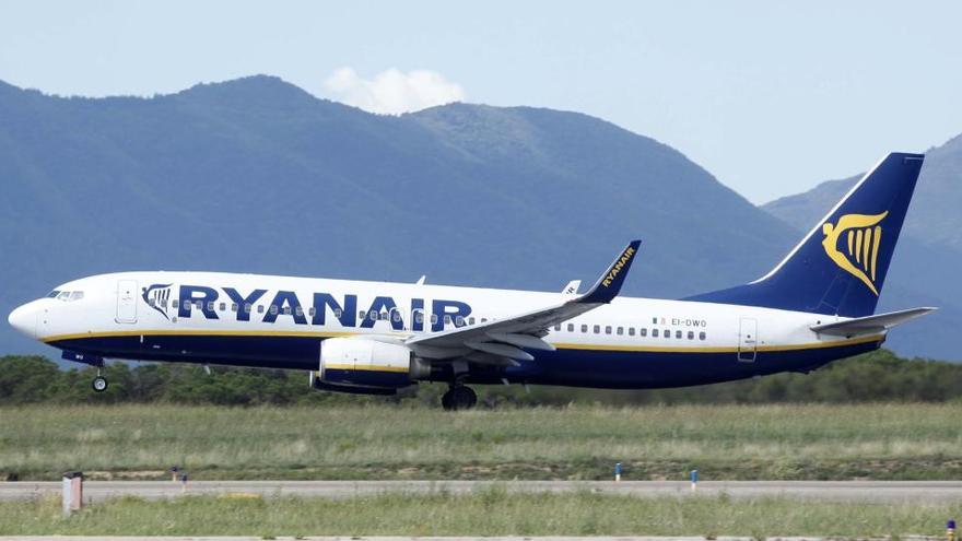 Ryanair trenca el mercat i ofereix vols gratis