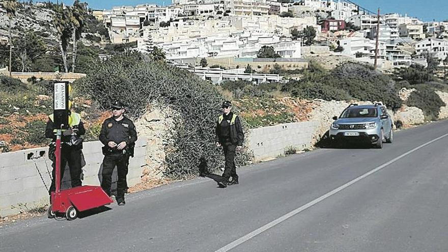 Instalan semáforos portátiles para controlar el acceso sur a Peñíscola