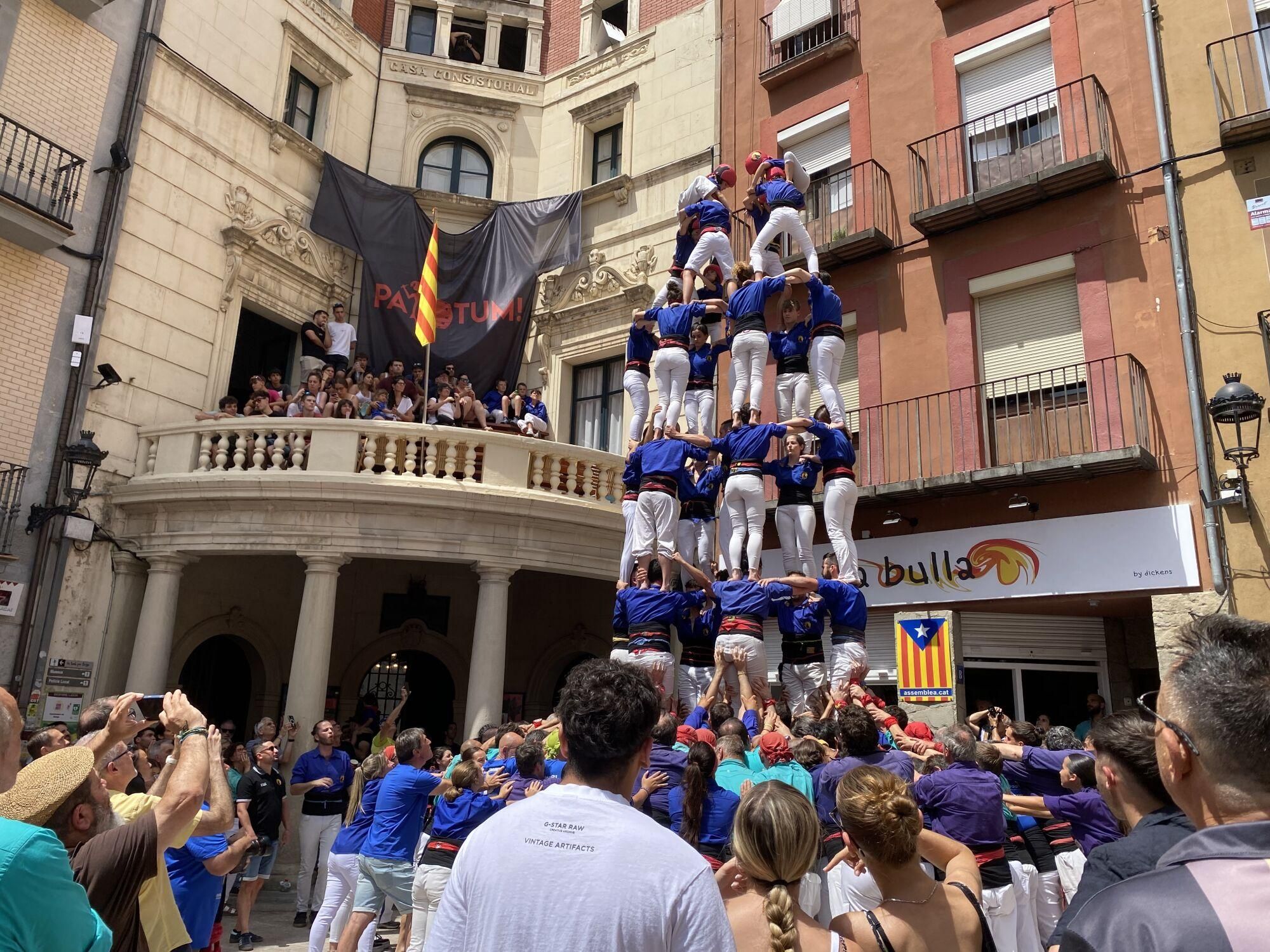 Diada dels Quatre fuets de Berga - Castellers