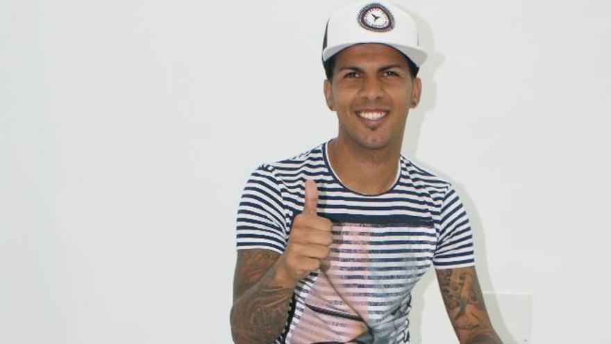 Jonathan Viera Ramos.