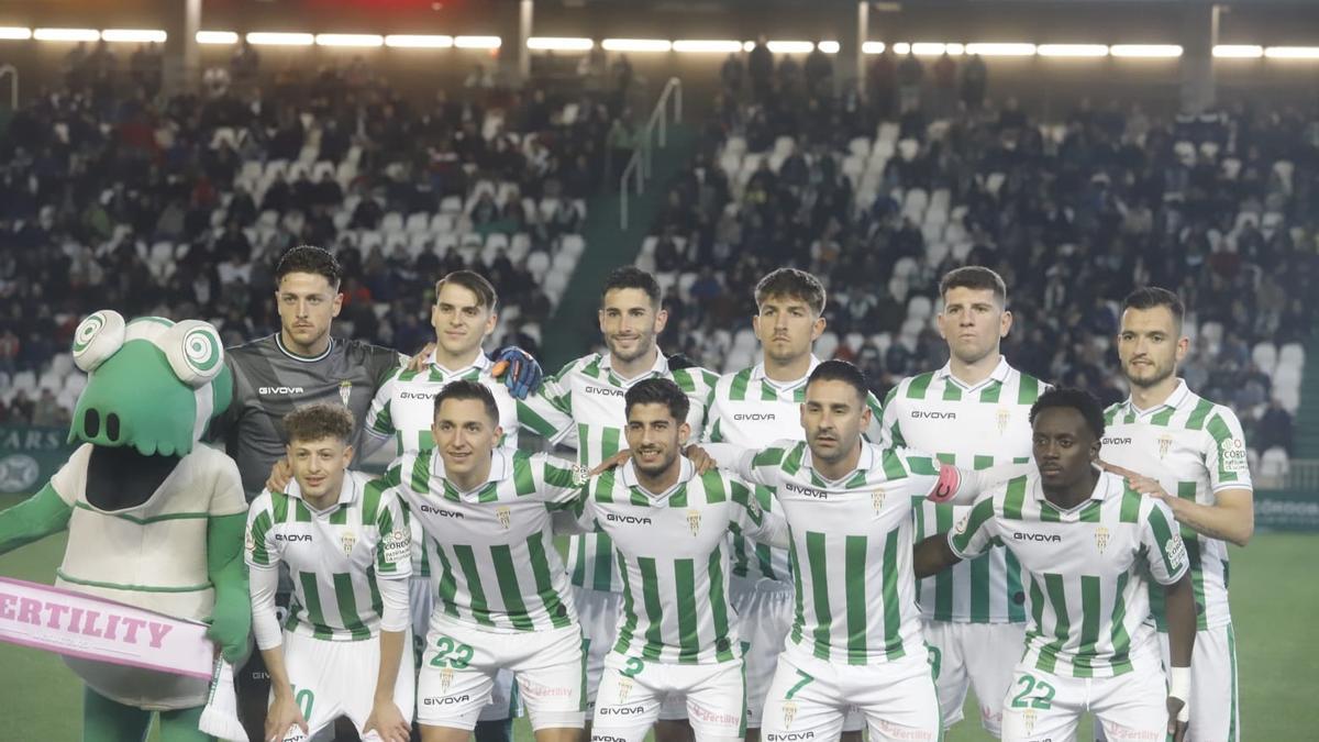 Equipo titular del Córdoba CF que se impuso este domingo en El Arcángel al Atlético de Madrid B.