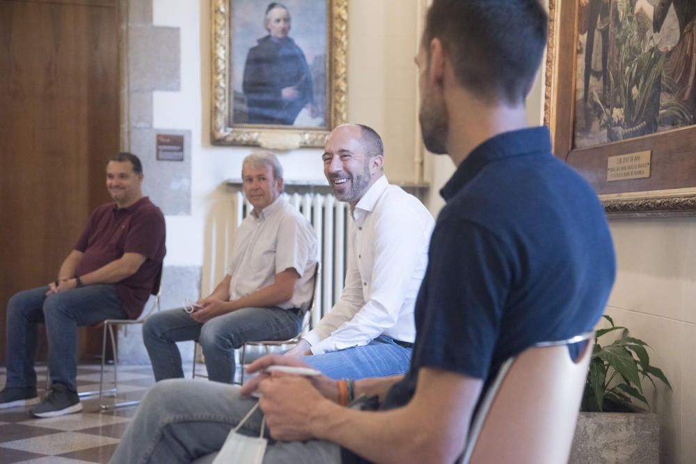 El primer dia de Marc Aloy com a alcalde de Manresa, en imatges