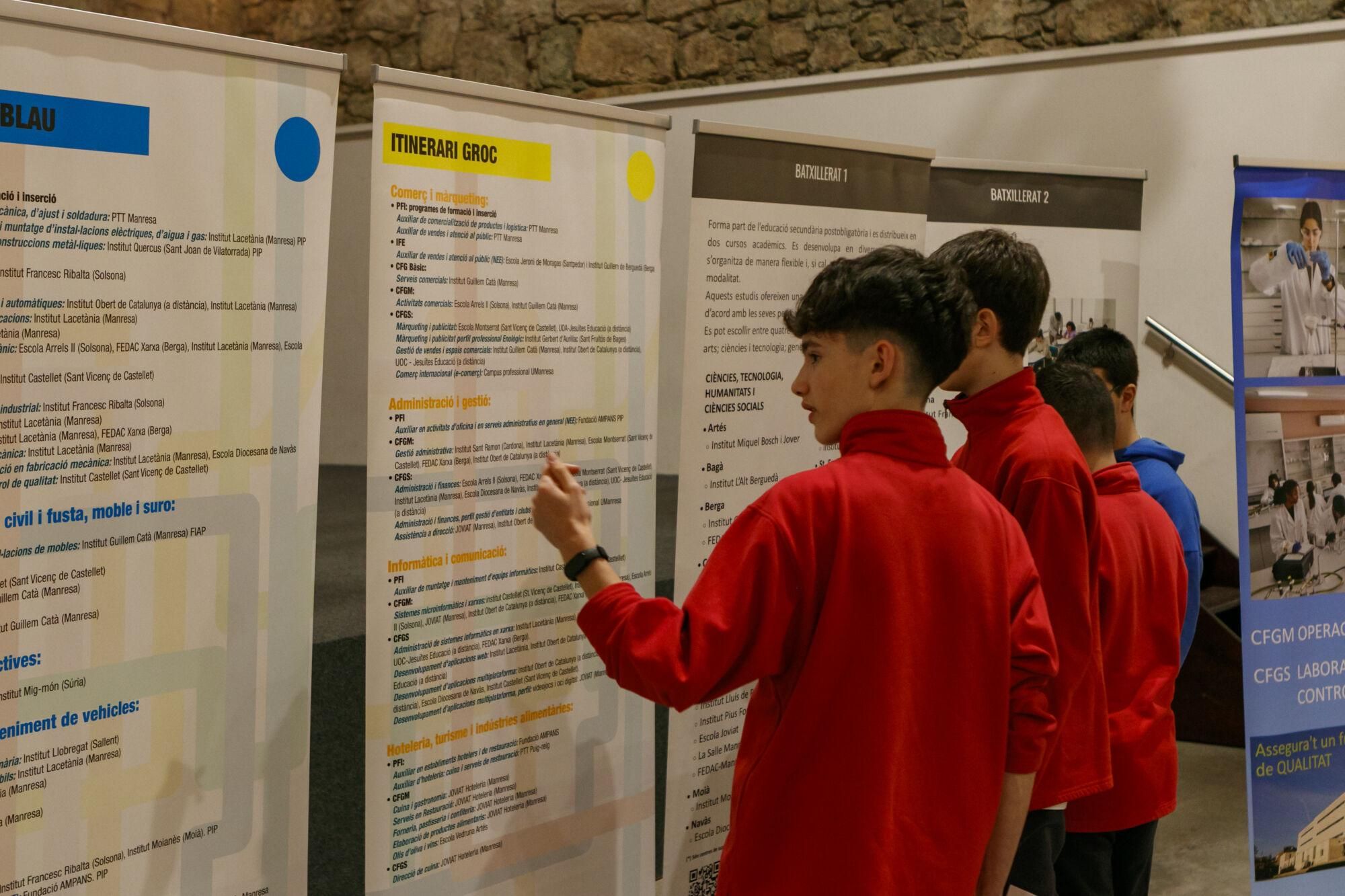 Arrenca la Fira de l'Estudiant de Manresa 