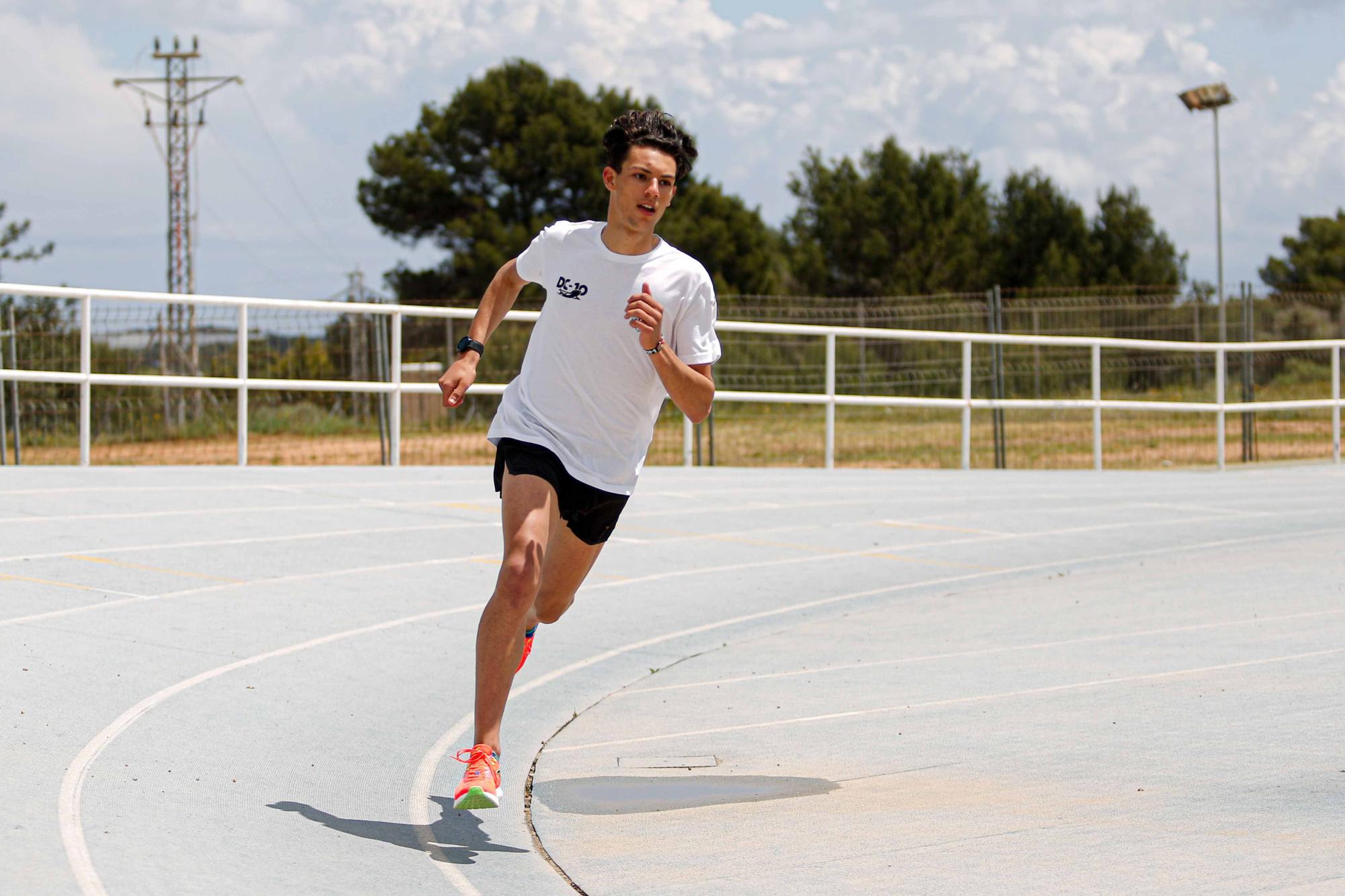 Imad Ahajjam: «Mucha gente cree que entrenar y hacer el Ramadán es imposible»