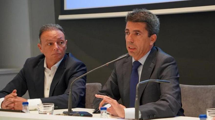 El presidente de la CEV, Salvador Navarro, y el líder del PPCV, Carlos Mazón, el pasado 19 de mayo. | LEVANTE-EMV