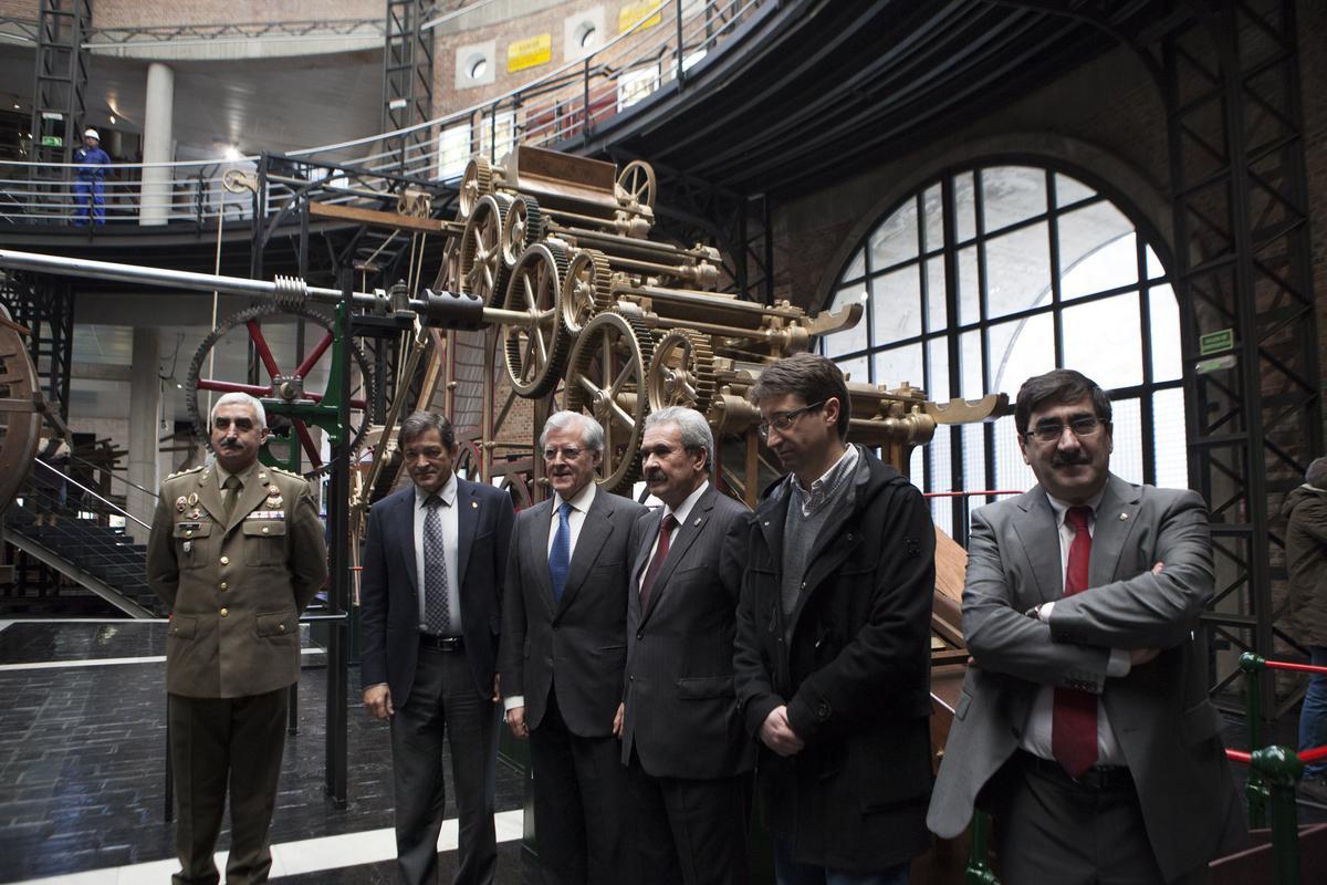 La vida política de Graciano Torre, en imágenes