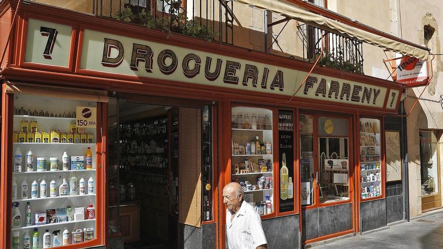 La Drogueria Farreny de la Bisbal, un comerç centenari gironí.