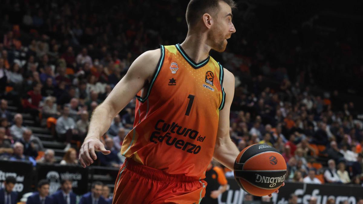 Víctor Claver reaparece hoy en Berlín