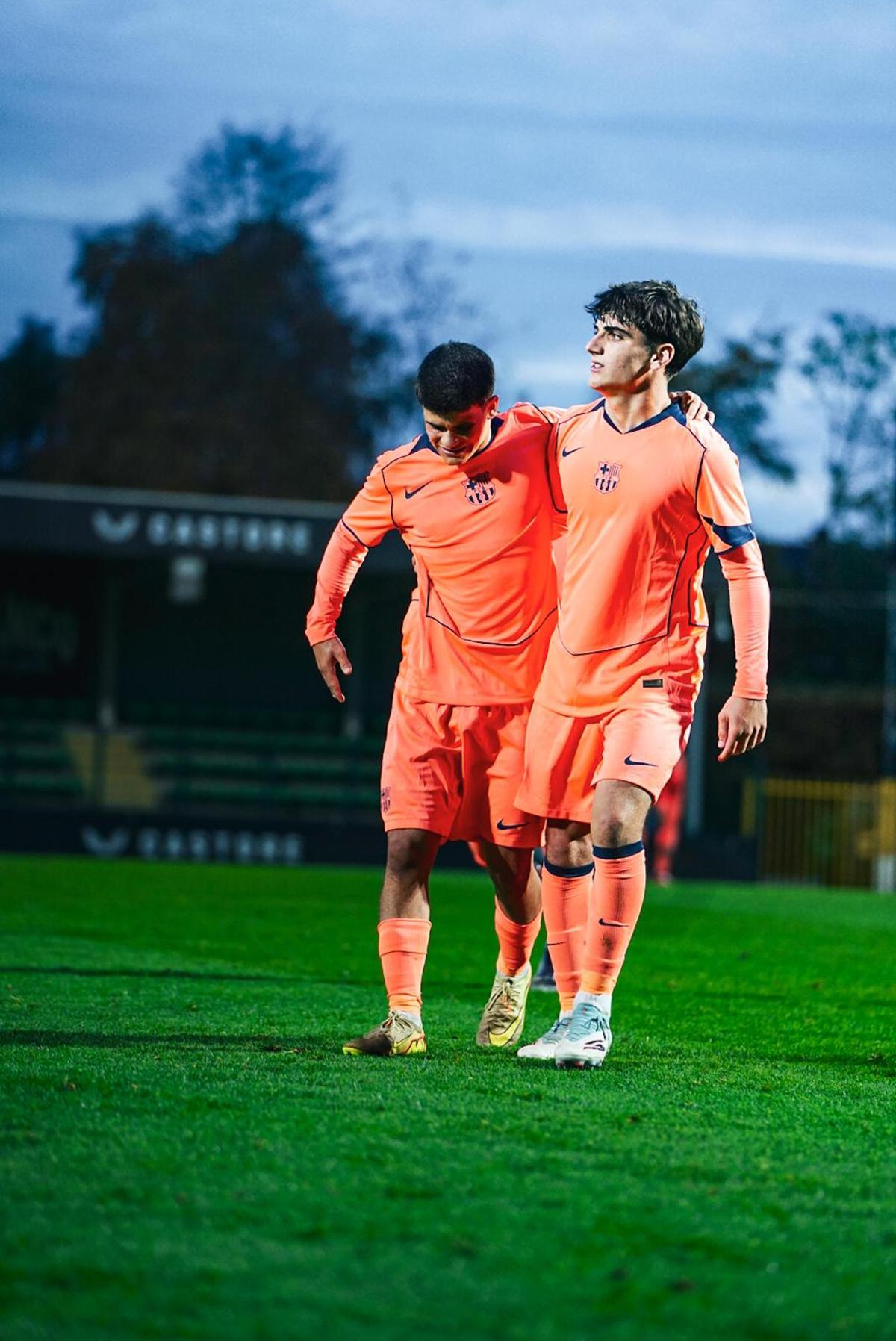 Guillem Víctor tiene que ayudar a Quim Junyent en Brujas, donde se lesionó