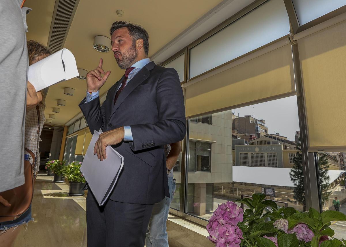Pablo Ruz, en el Ayuntamiento de Elche